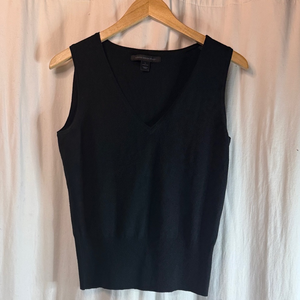 Express Design Studio Classic Black Silk and Cashmere Tank